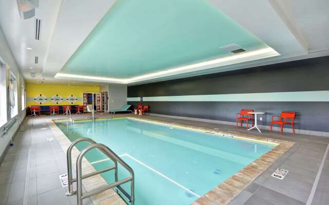 Tru by Hilton Chicopee Springfield