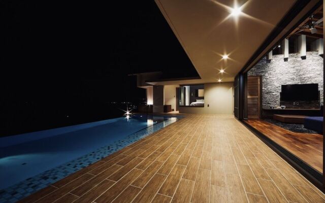 relax kouri villa Rekrrr