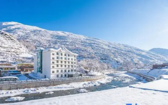 ShengJie Forest Vacation Hotel