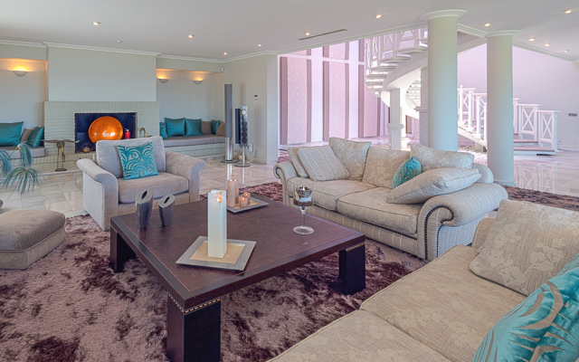 Villa South Beach