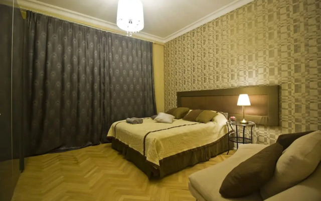 Lakshmi Apartment 2ka on Pushkinskaya
