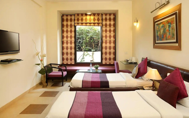 Ahuja Residency, Dlf Phase II – Guest Rooms – Gurugram