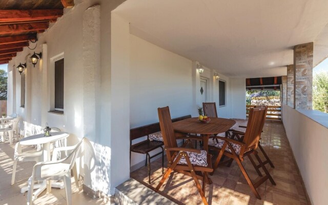 Nice Home in Valtura With Wifi and 2 Bedrooms