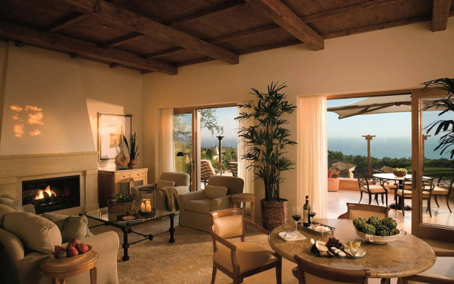 The Villas at Pelican Hill Resort
