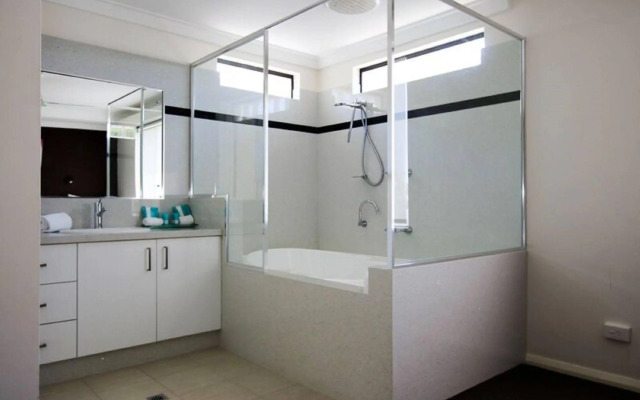 Margarets Beach Resort