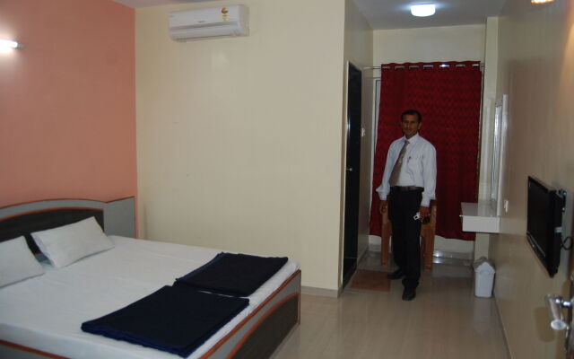 Hotel Sai Shraddha