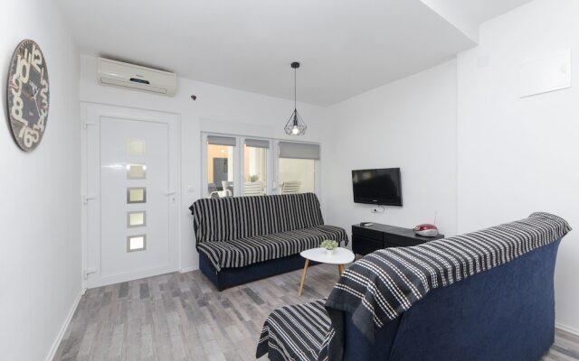 Apartment Božidar