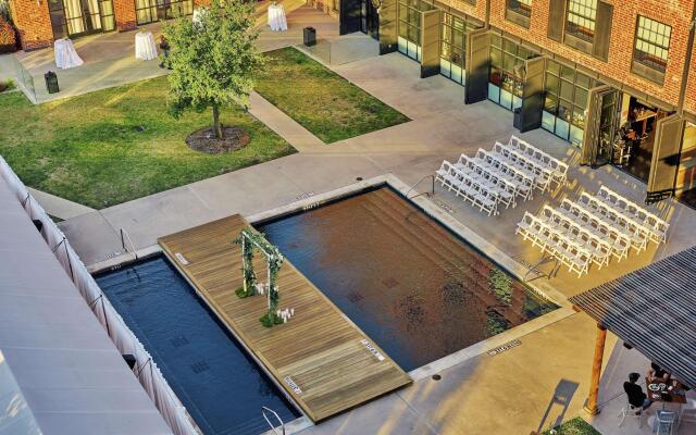 NYLO Las Colinas Hotel, Tapestry Collection by Hilton