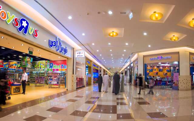 Ayla Bawadi Hotel & Mall