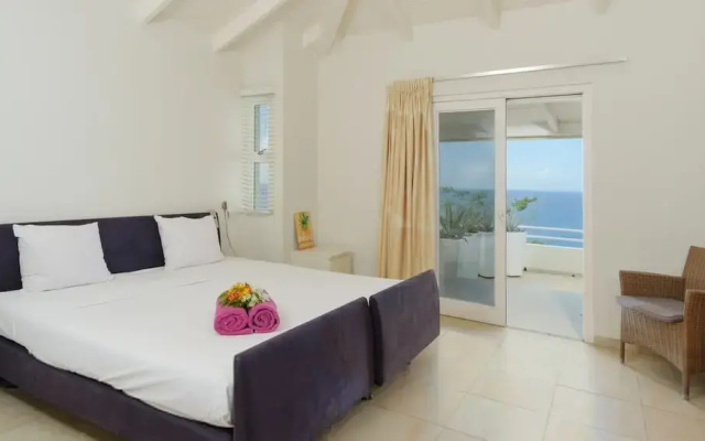 Shoreline Harmony at Villa Solana