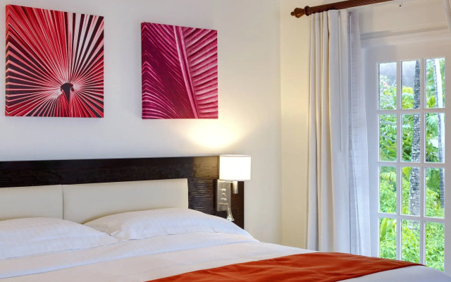 Crystal Cove by Elegant Hotels - All-Inclusive