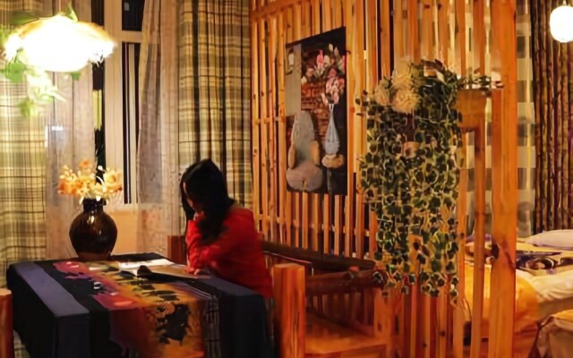 Kuanzhai Xiangzi Holiday Hotel