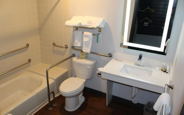 Red Lion Inn & Suites Ontario