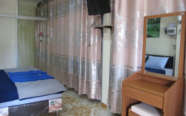 Plaifah Bungalow Koh Sichang