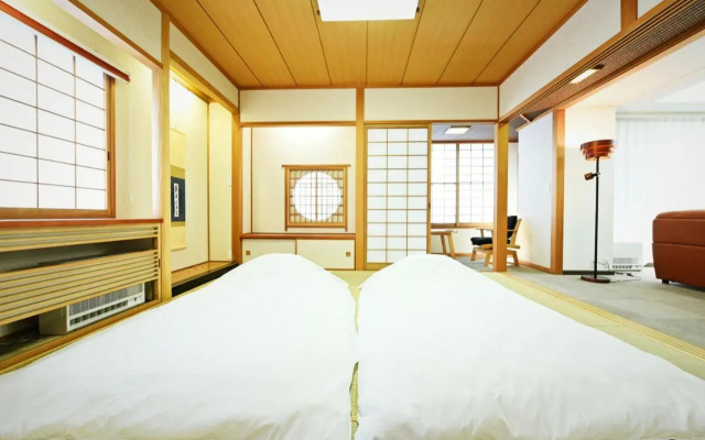 Hostel Pleasure Maruyama