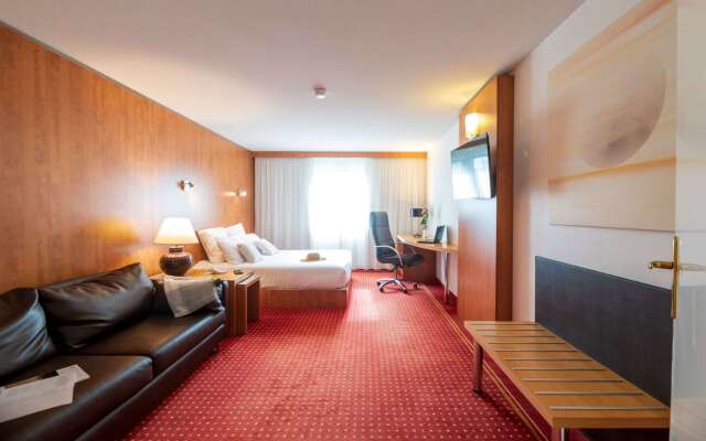 CERISE Bordeaux Mérignac Aéroport