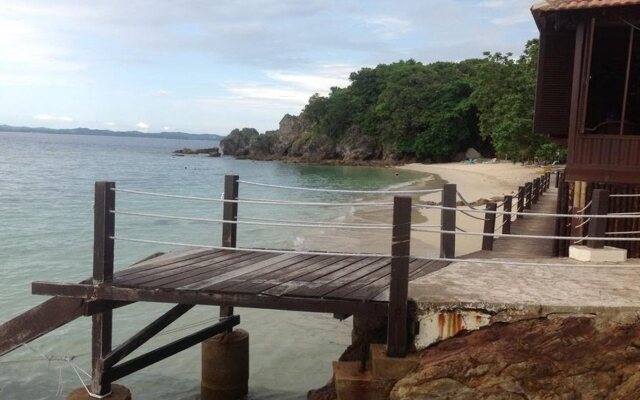 Gem Island Resort & Spa