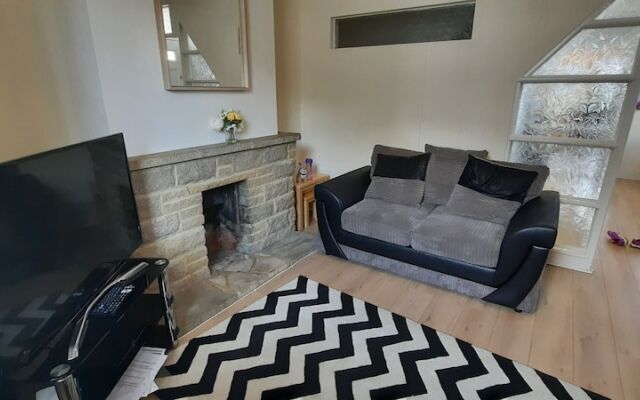 Windsor centre 3 bed terrace house sleep 6