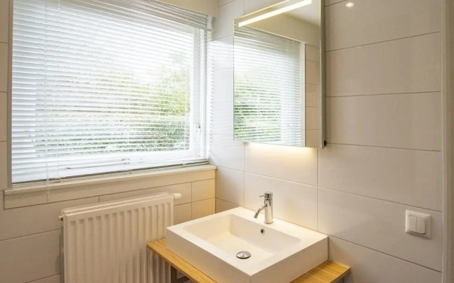 Radiant Seaside Holiday Home