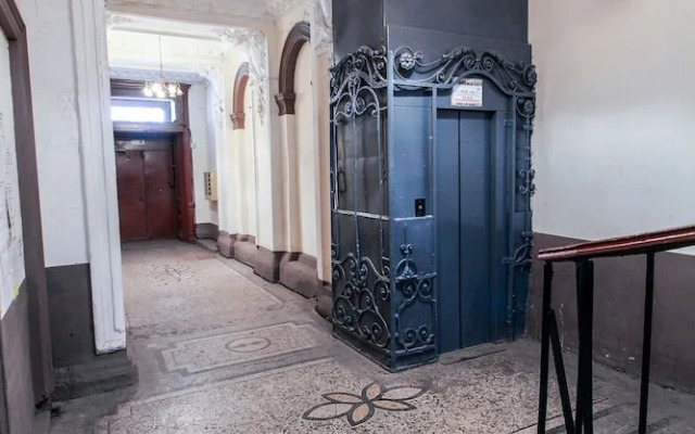 SuperHostel on Vosstaniya 35