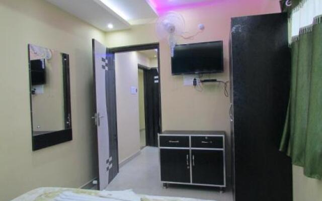 Hotelgangotri Inn