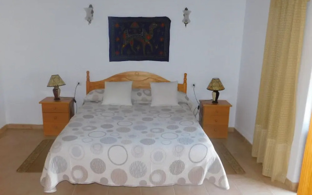 Spacious Villa Ideal Families and Groups