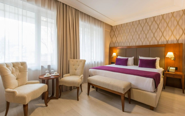 Xenon Hotel & SPA