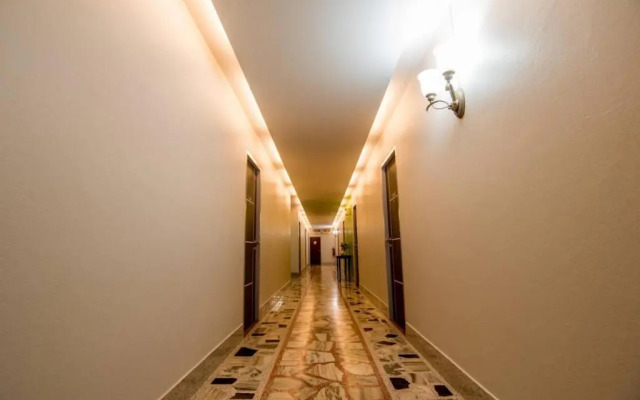 Thap Sakae Hotel