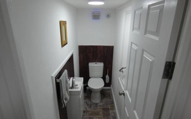 3 Oaks Lodge