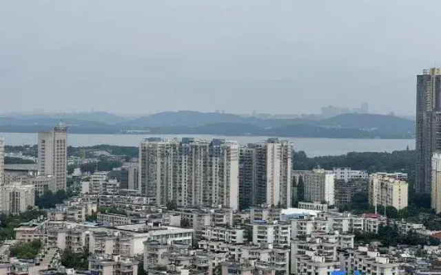 Xiaohuajia Homestay (Wuhan Zhongbei Road Chuhehan Street)