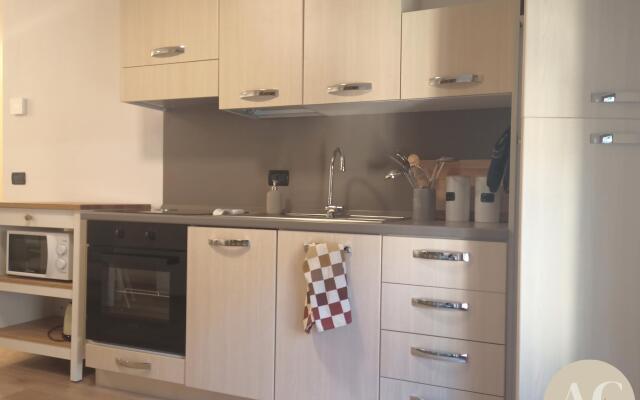 Square Apartment in Ponte di Legno