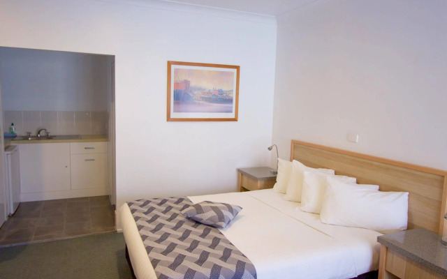 Econo Lodge Albury Paddlesteamer