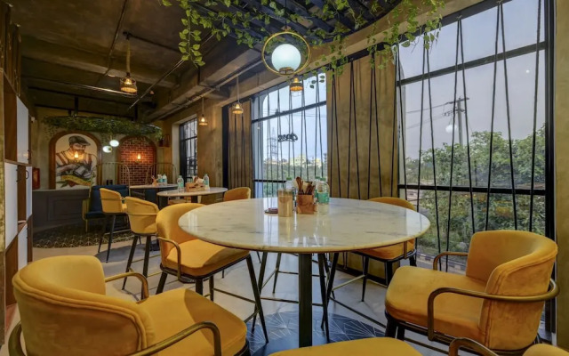 Treebo Aasma Downtown