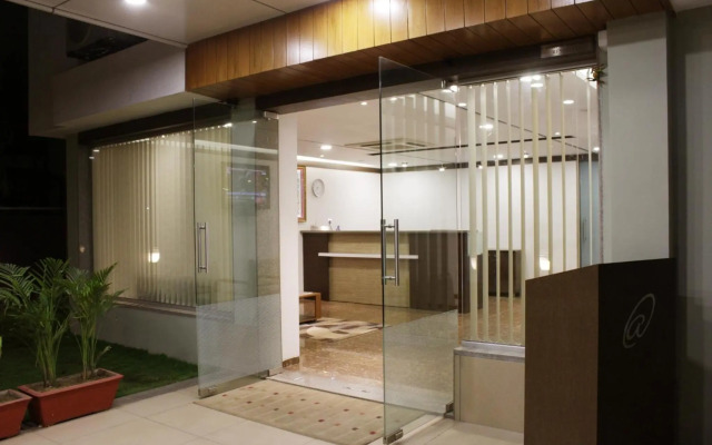 OYO Premium Ashram Road II