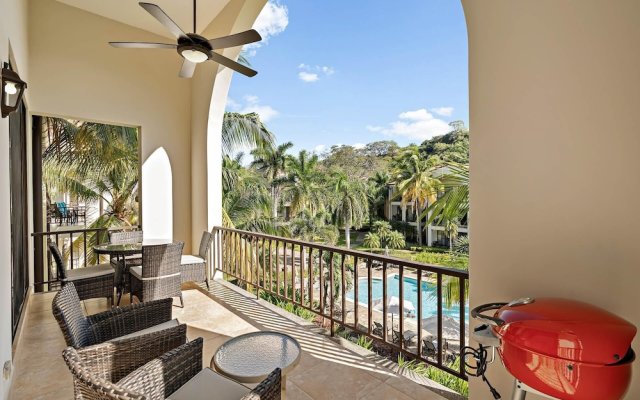 Colorfully Decorated 3Rd Floor Unit Overlooking Pool At Pacifico In Coco