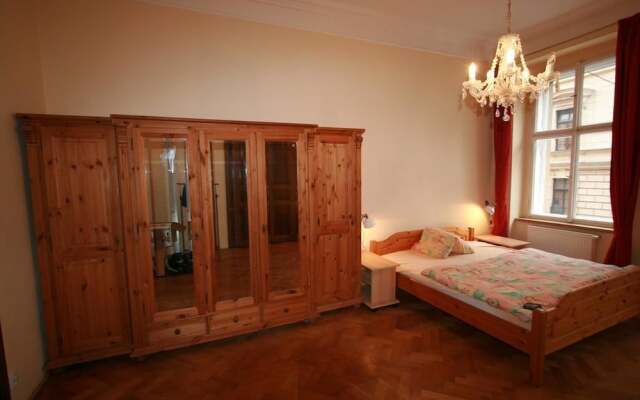 Apartment Mala Strana Petrinska