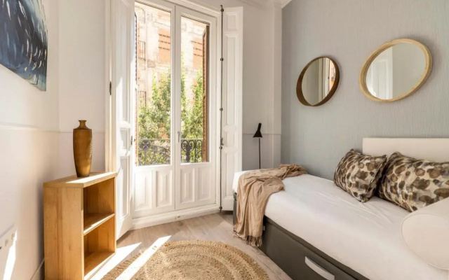 Madrid 1915 Private Suites