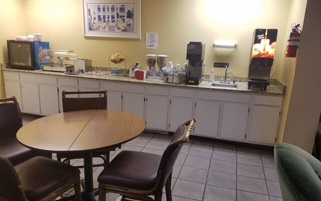 Nendels Inn & Suites