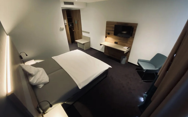 AiREA Hotel
