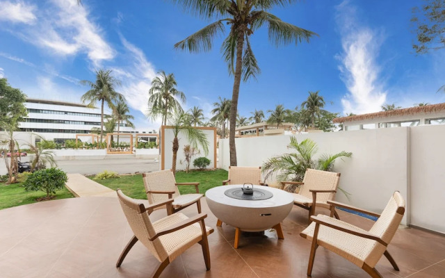 Huajianbo Relangli Hotel
