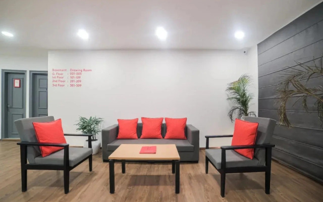 OYO Townhouse 82 Chander Nagar Janakpuri