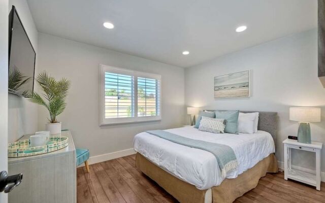 Immaculate 3 BDR in Oceanside Private Pool & Spa