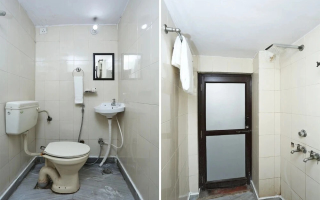 Hotel Gokul