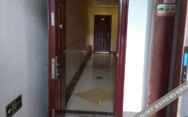 Yubo Business Hotel, Luxian County