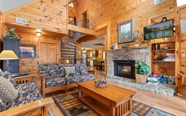 Bear Crossing Cabin by Jackson Mountain Rentals