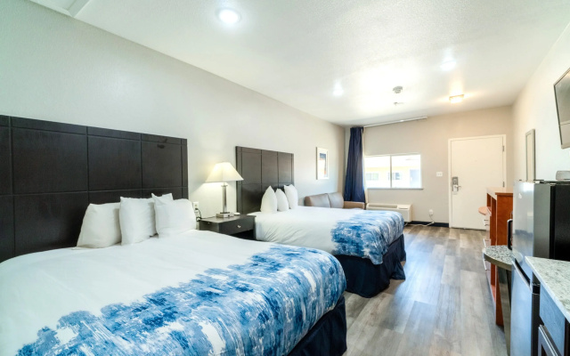 Budget Host Inn & Suites