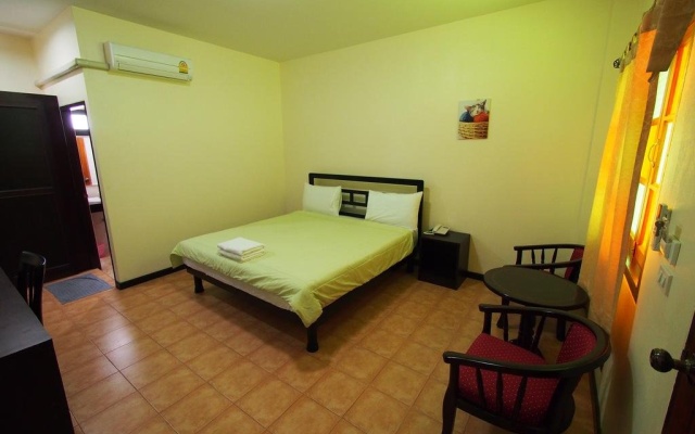 The Rich Residence – Guest Rooms – Nakhon Sawan