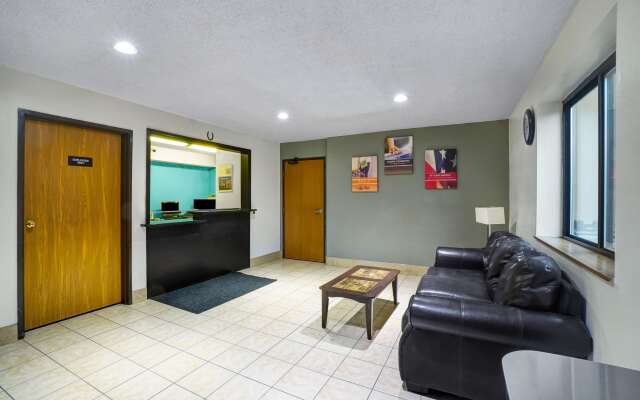 Motel 6 Montoursville, PA - Williamsport