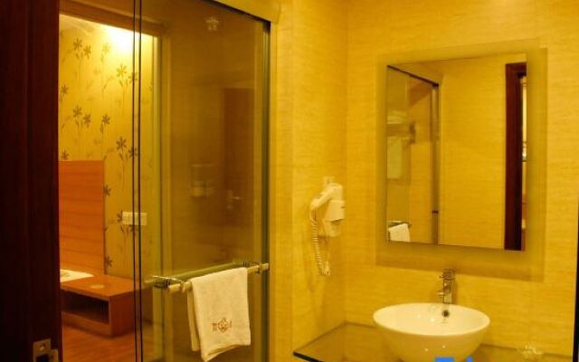 Jia Hu Hotel