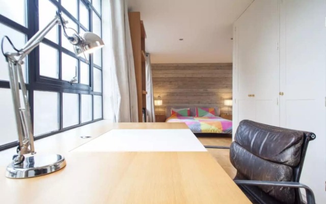 3 Bedroom Contemporary Home In Shoreditch